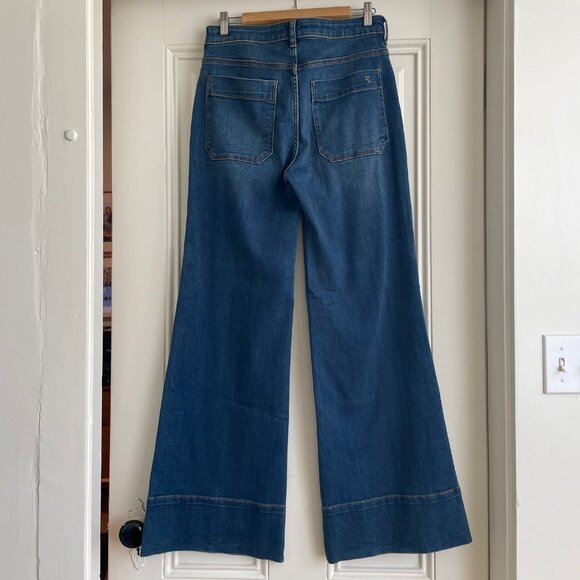 The Rylan Relaxed High-Rise Flare Jeans by Pilcro - Size 28 - Picture 7 of 10